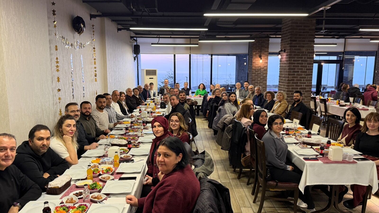 Sağlık Çalışanları İftarda Buluştu! Imza Gazetesi