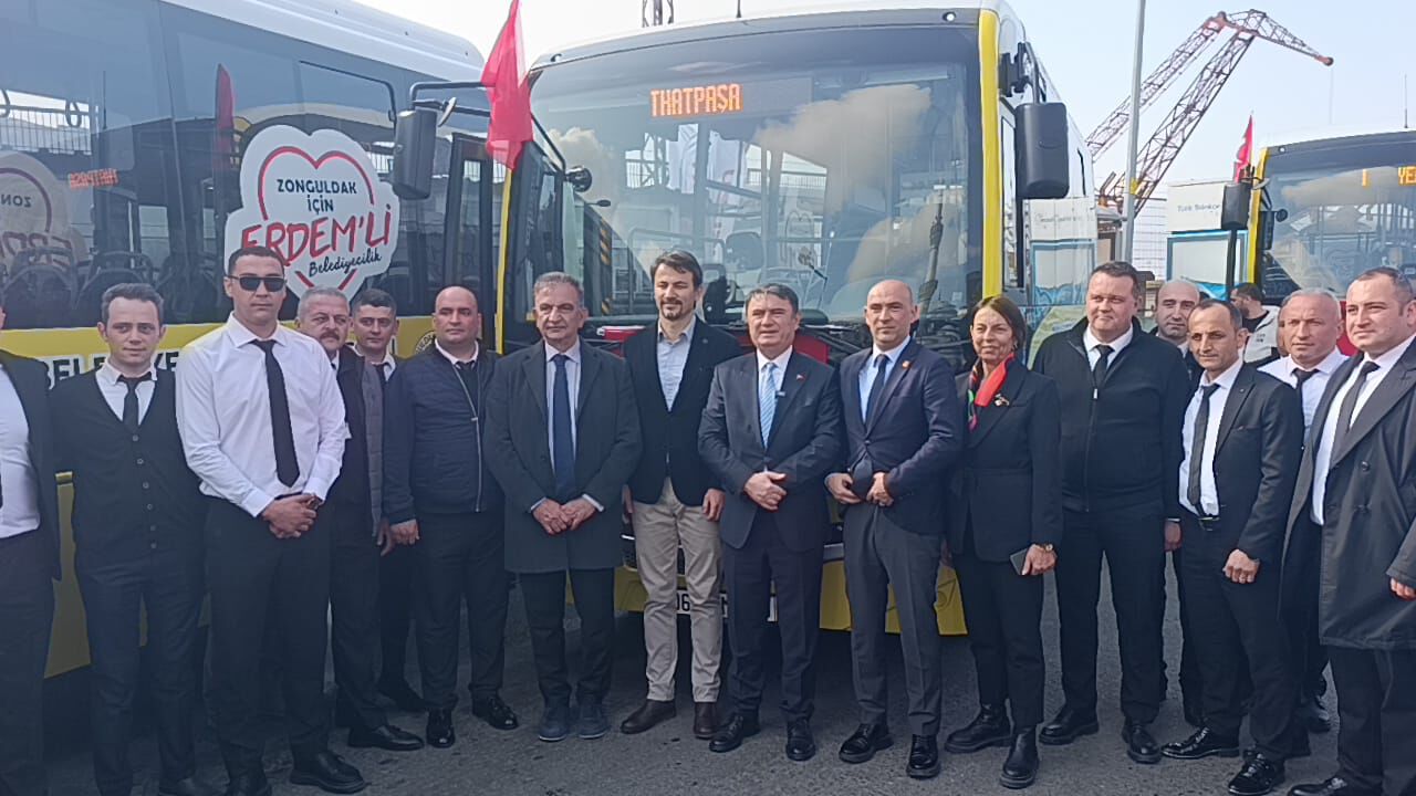 Zonguldak Belediyesi’ne 7 Adet Yeni Halk Otobüsü Hizmete Girdi İmza Gazetesi (12)