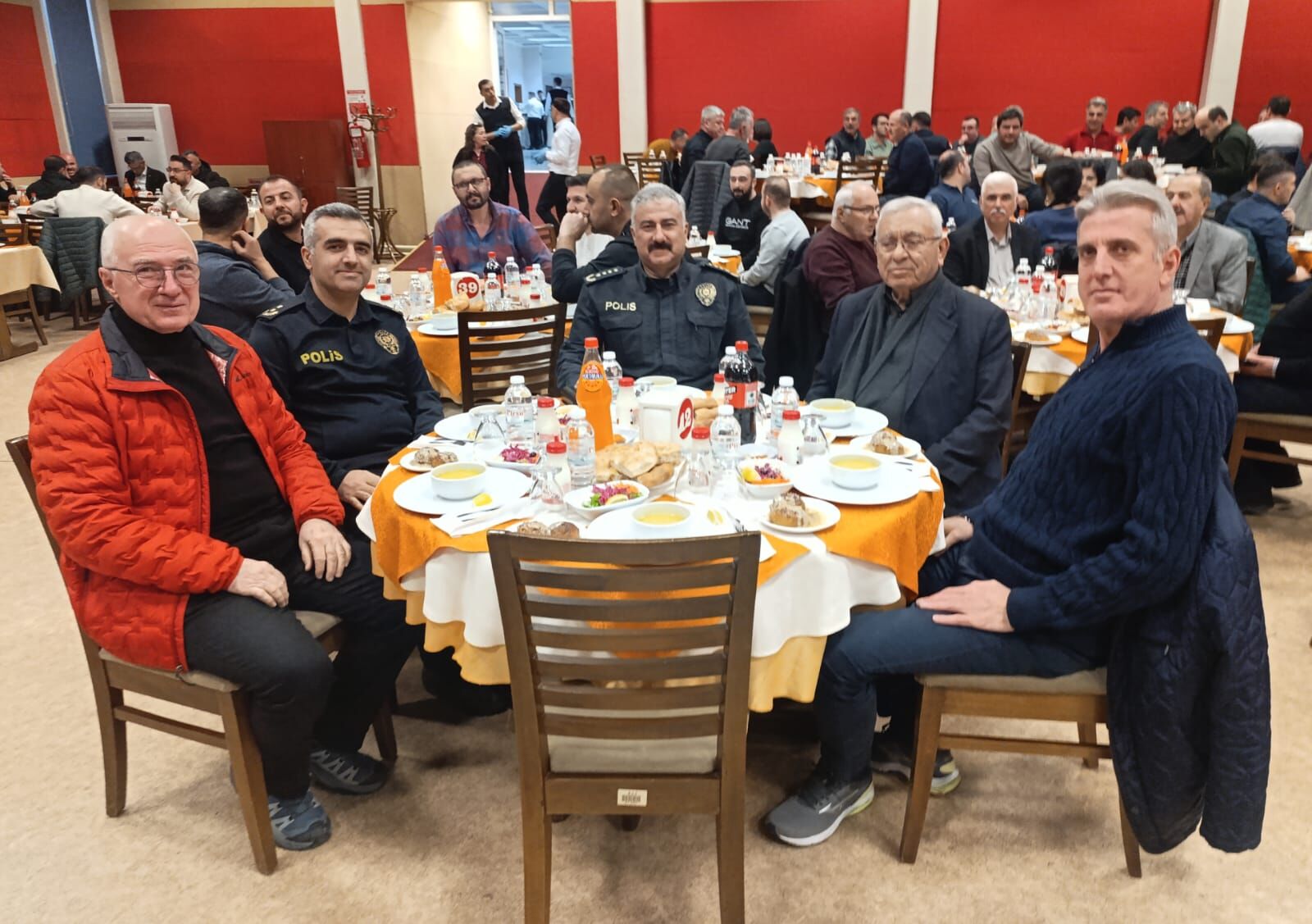 Zonguldak'ın Önceki Dönem Emniyet Müdürlerinden Fahri Aktaş'tan Vefa Ve Selam... İmza Gazetesi̇ (5)-1