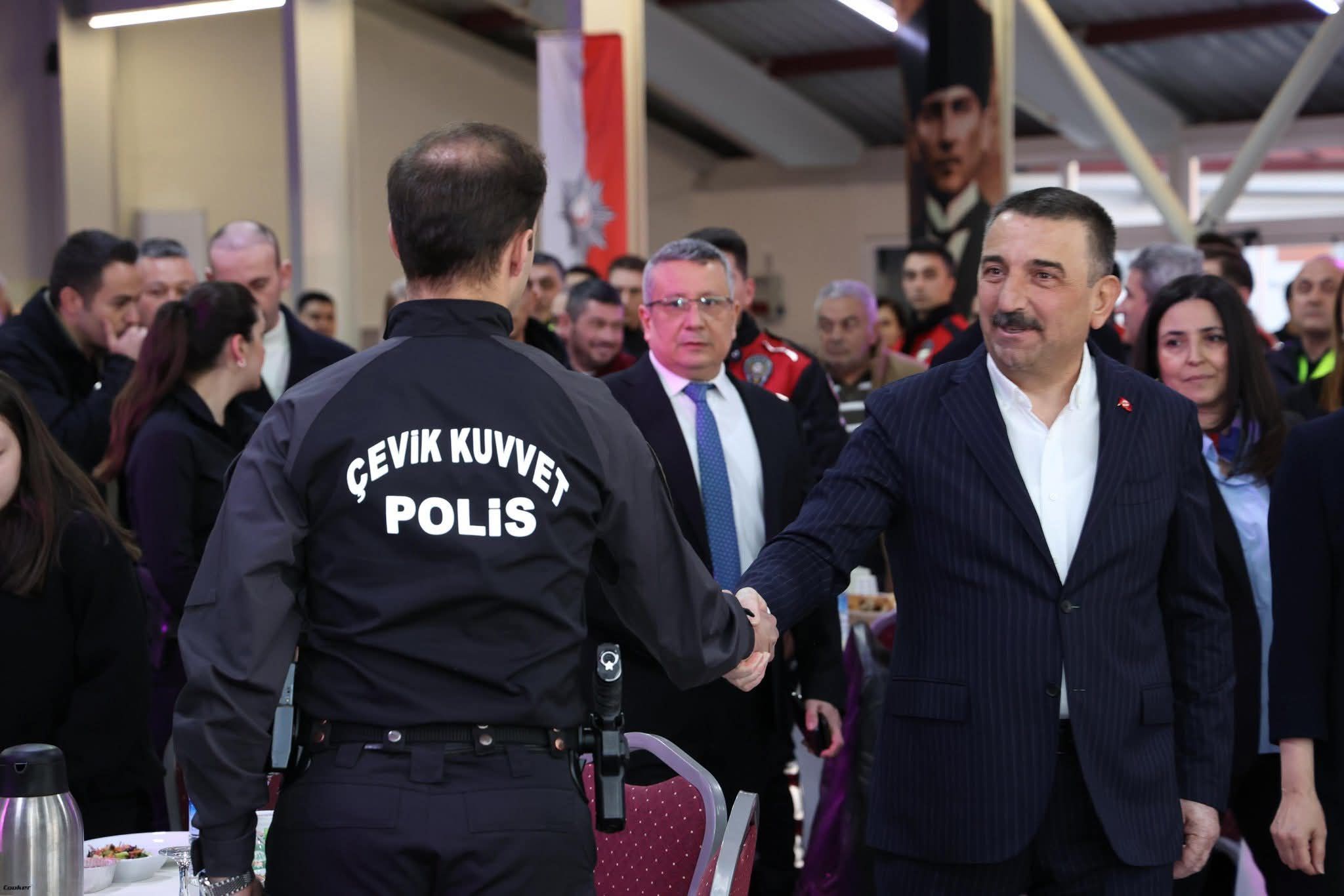 Zonguldak’ta Emniyet Mensuplarıyla Ramazan Sofrası İmza Gazetesi̇ (3)