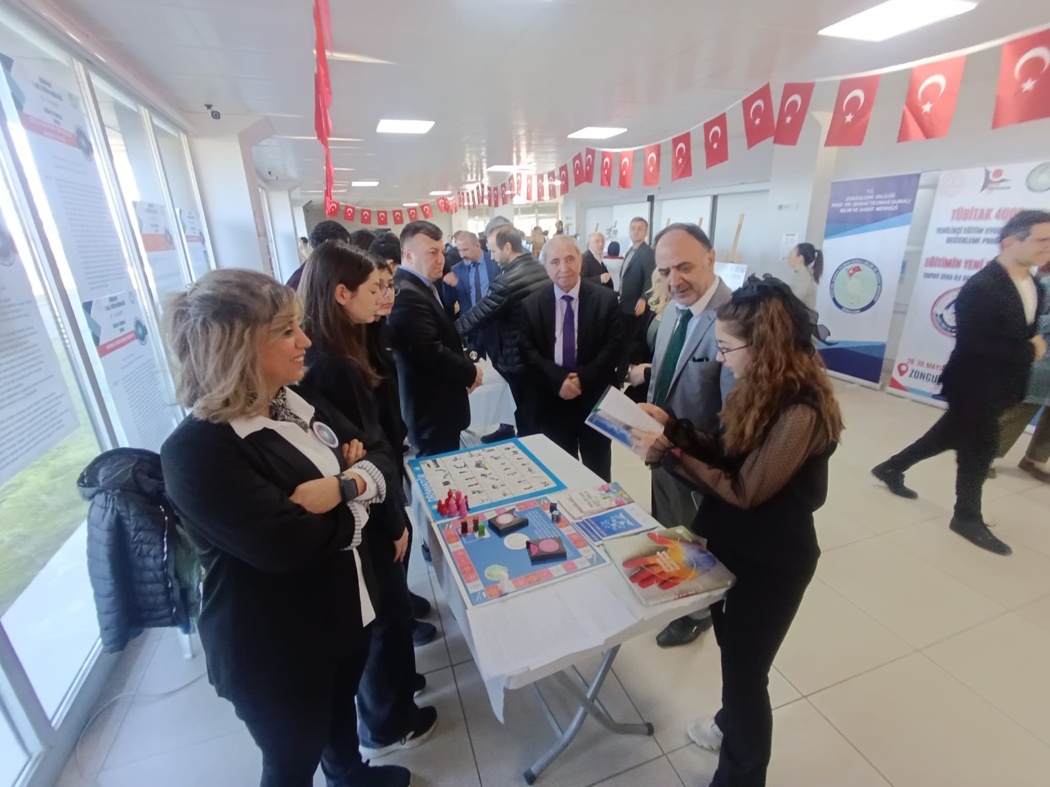 Zonguldak’ta Gençler Bilim Ve Sanatla Buluştu... İmza Gazetesi̇ (3)