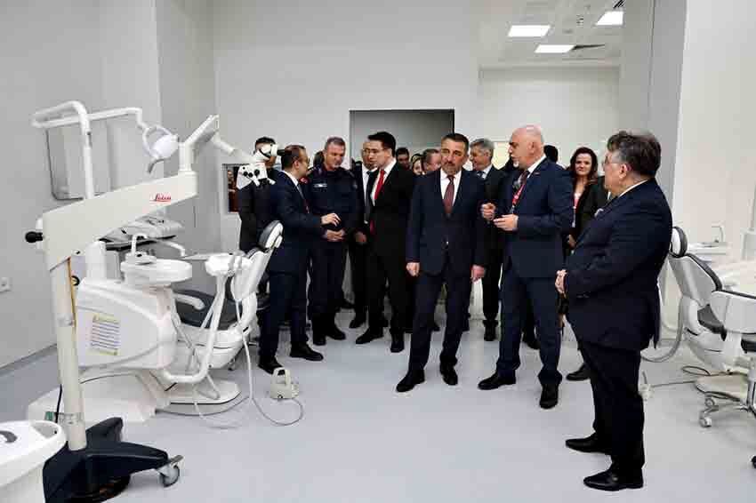 Beun Diş Hekimliği Fakültesi (3)