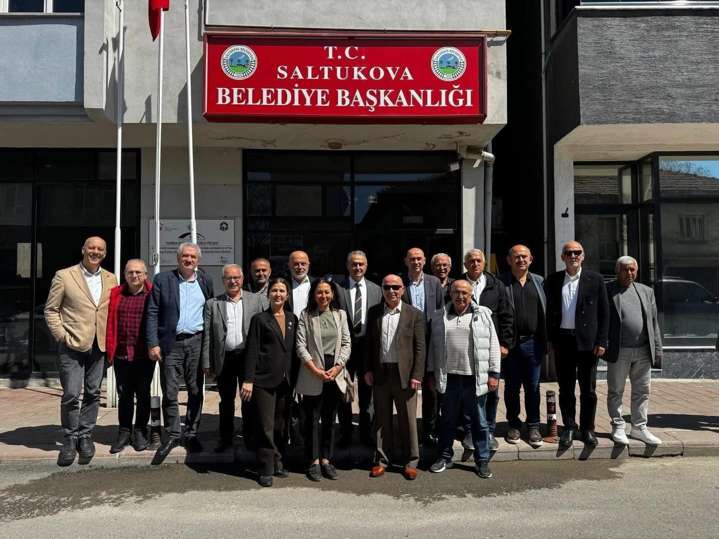 Chp Kilimli İlçe Başkanı Erdinç Kargıdan’dan Saltukova’ya Ziyaret İmza Gazetesi̇