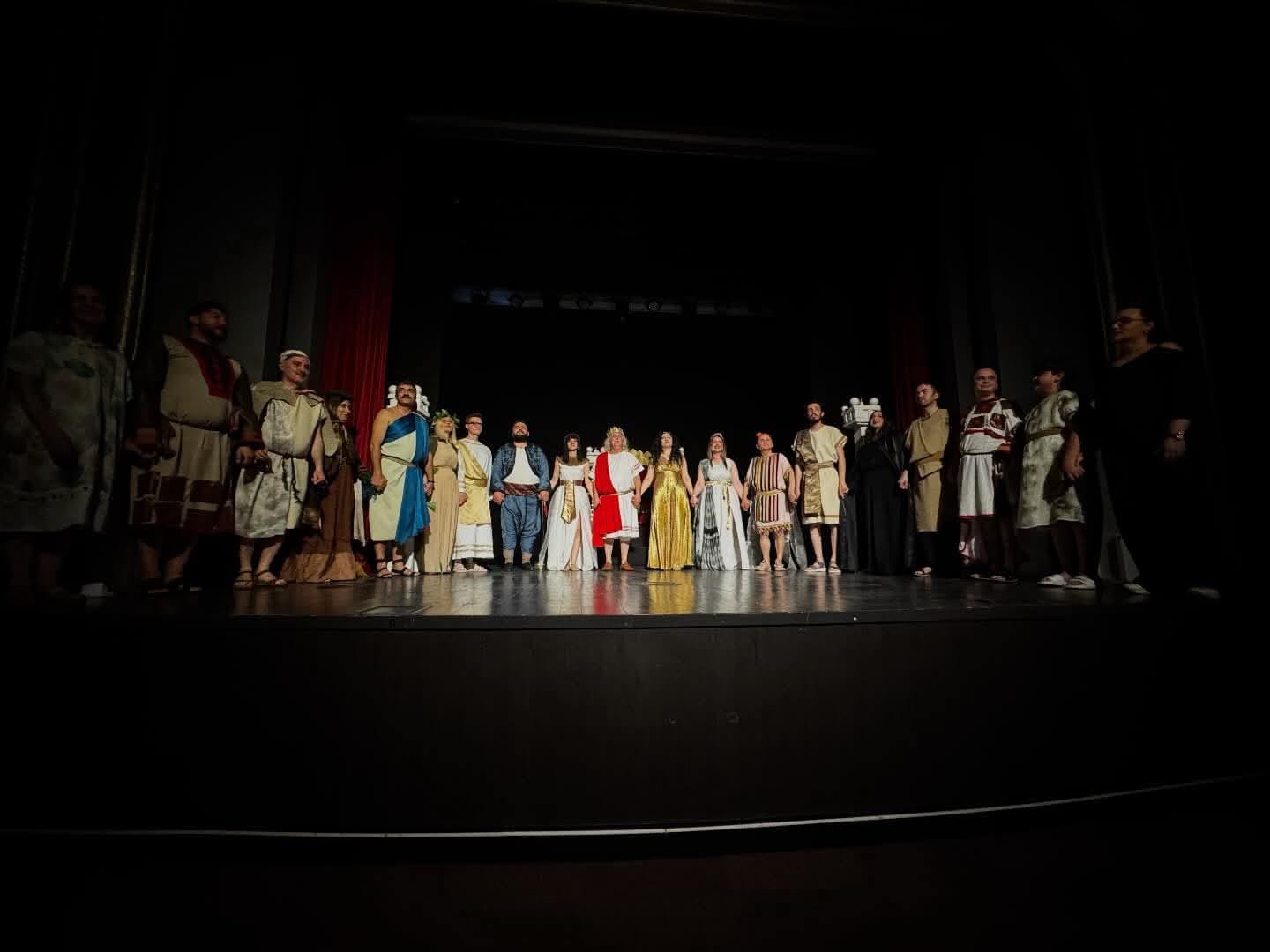 Devrim Dural’dan Tiyatroya Tam Destek İmza Gazetesi (8)