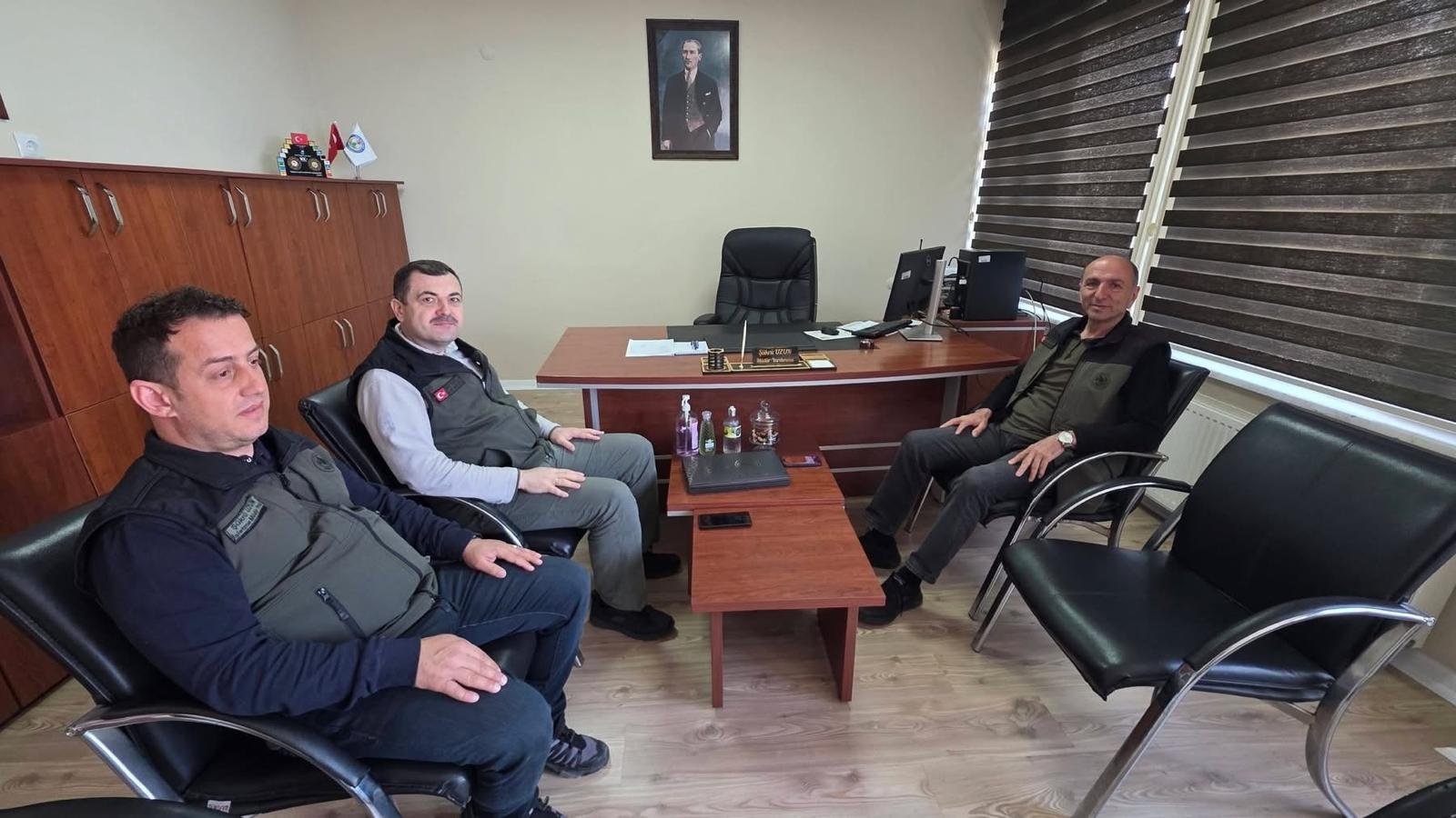 Hizmette Bayrak Yarışı Sürüyor!İmza Gazetesi̇