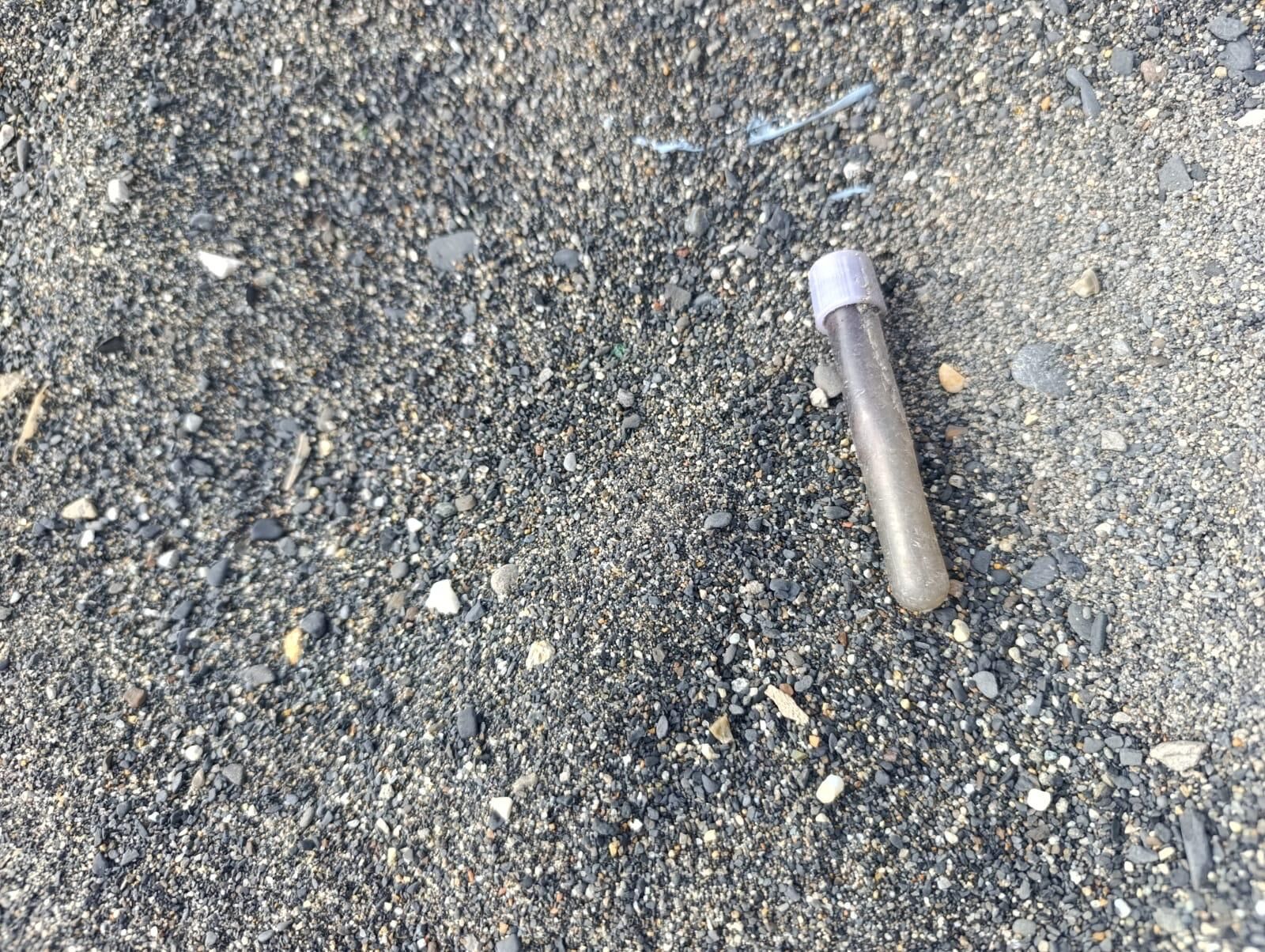 Kozlu Sahili'ne Girişler Yasaklansın! Sahildeki Kanlı Tıbbi Atıklar Ciddi Tehlike Oluşturuyor! İmza Gazetesi (1)