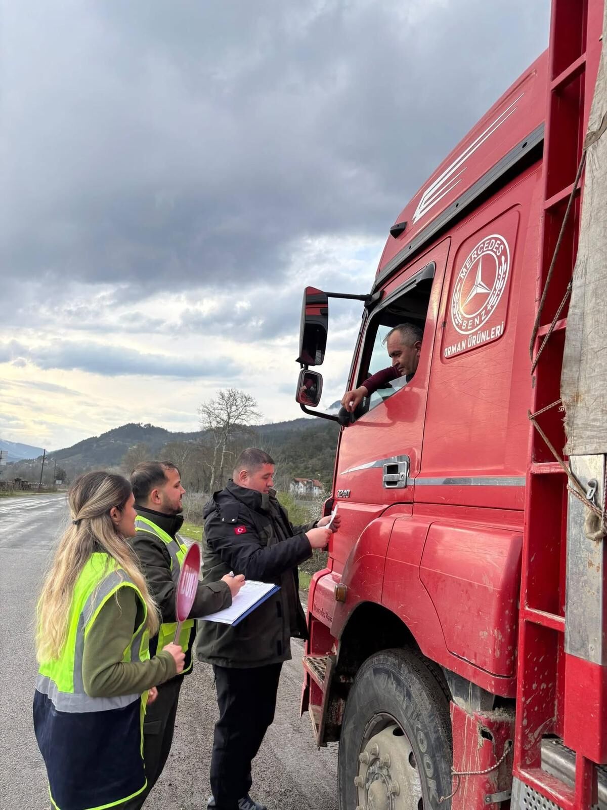 Ormancılardan Kanun Dışı Operasyonel Yol Kontrolleri Imza Gazetesi