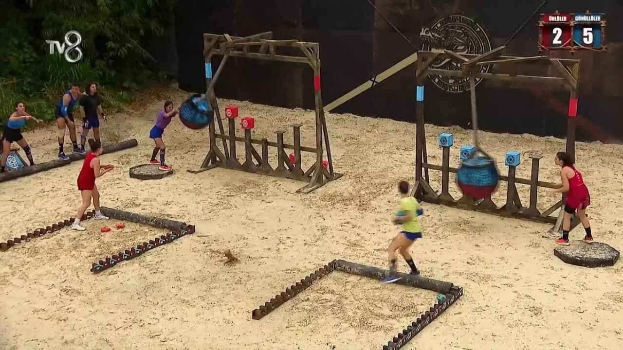 Survivor’da Eleme Adayı Belli Oldu 1 Nisan’da Dokunulmazlığı Hangi Takım Kazandı