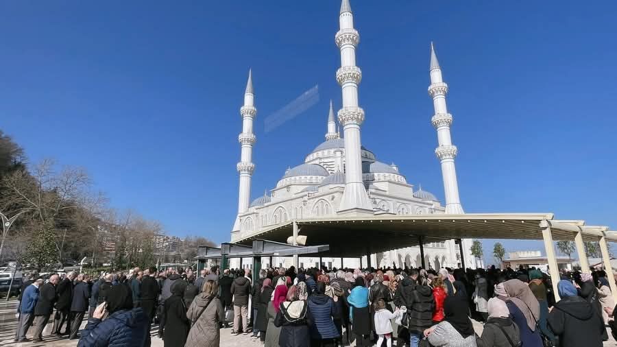 “Zonguldak 5 Şevval Özel Umre Kafilesi” Dualarla Uğurlandı İmza Gazetesi̇ (2)