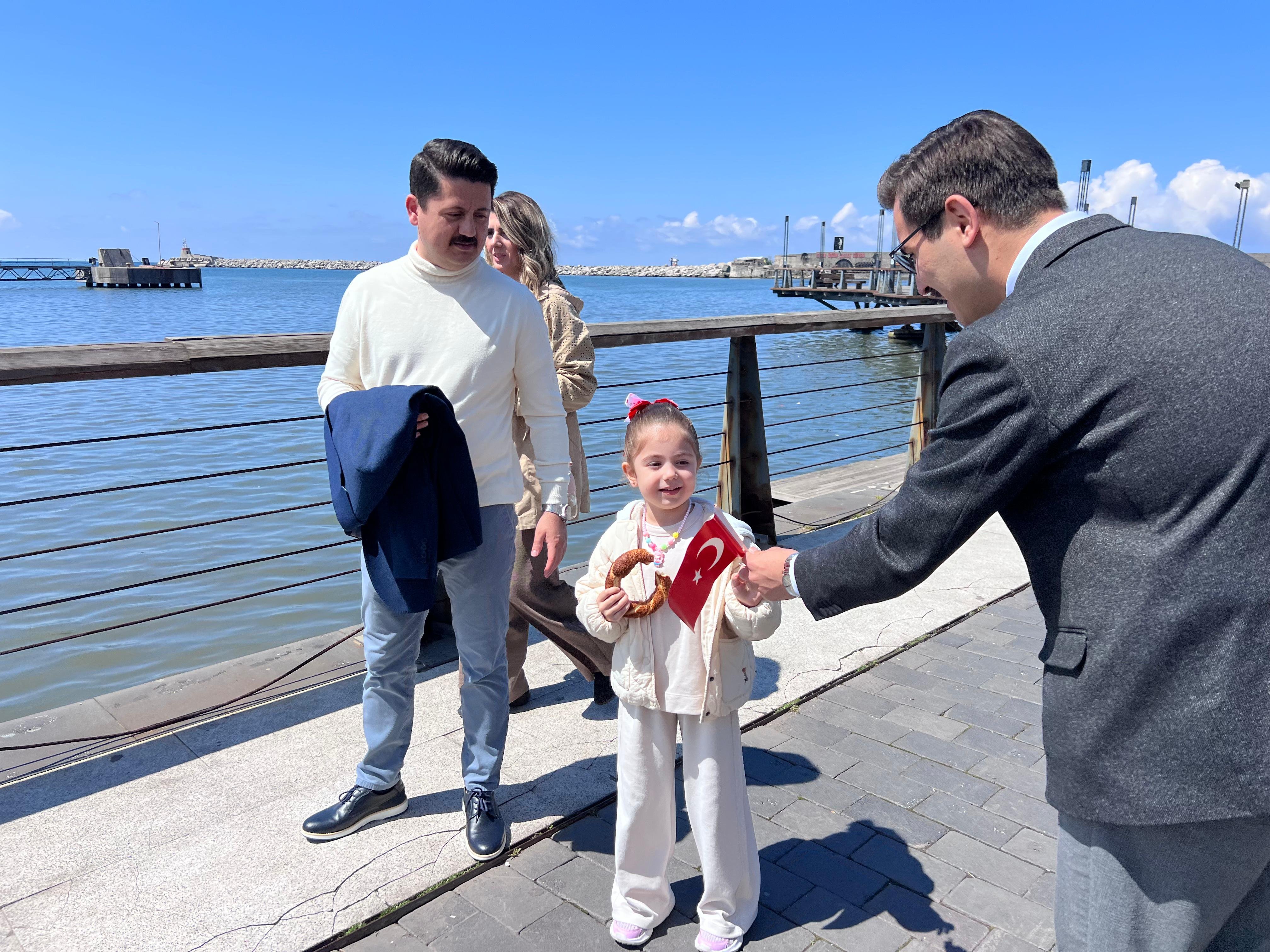Zonguldak’ta 23 Ni̇san Coşkusu... İmza Gazetesi̇ (2)
