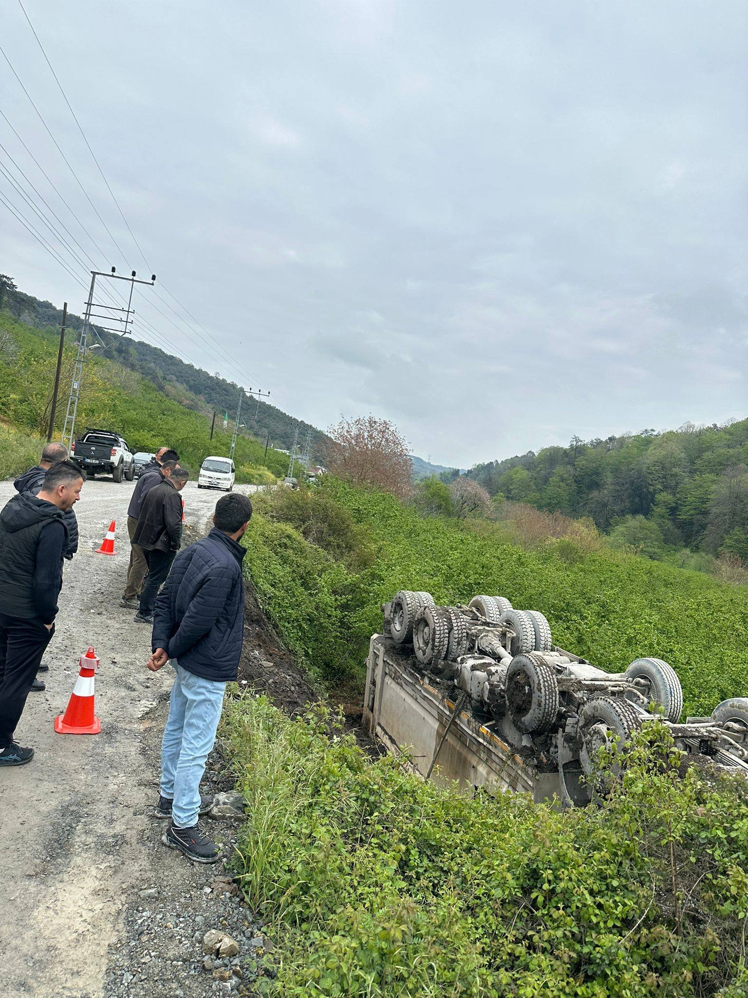 Zonguldak’ın Alaplı Ilçesine Bağlı Gümeli Beldesinde, Taş Ocağında Kaza İmza Gazetesi̇