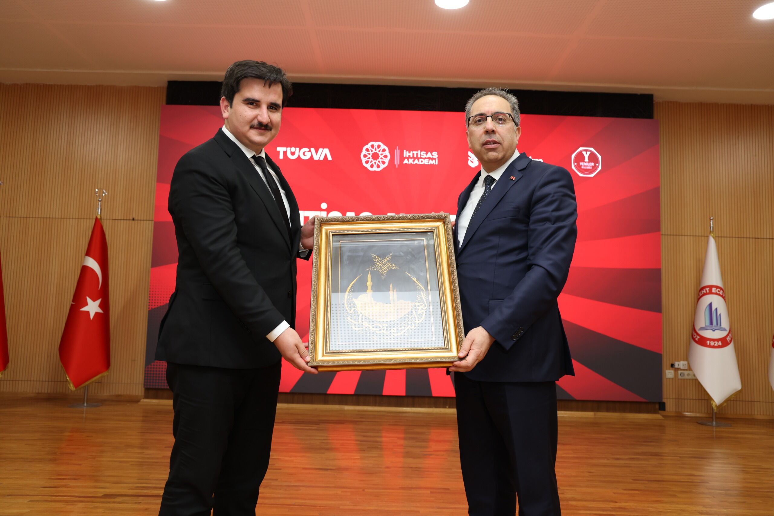 Zonguldak’ta “İhtisas Akademi” Programına Yoğun İlgi! (1)