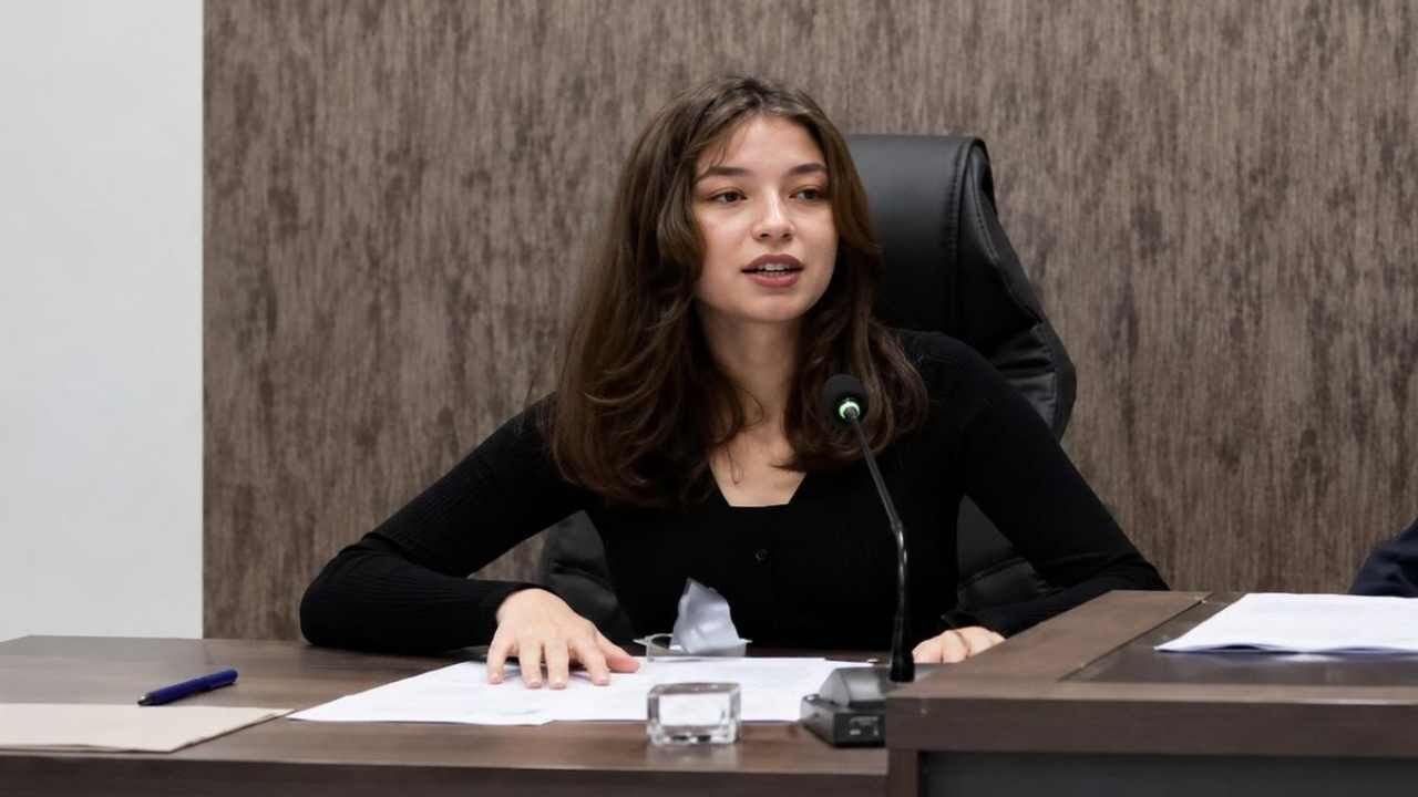 Rümeysa Eker Kaç Yaşında? Kimdir?