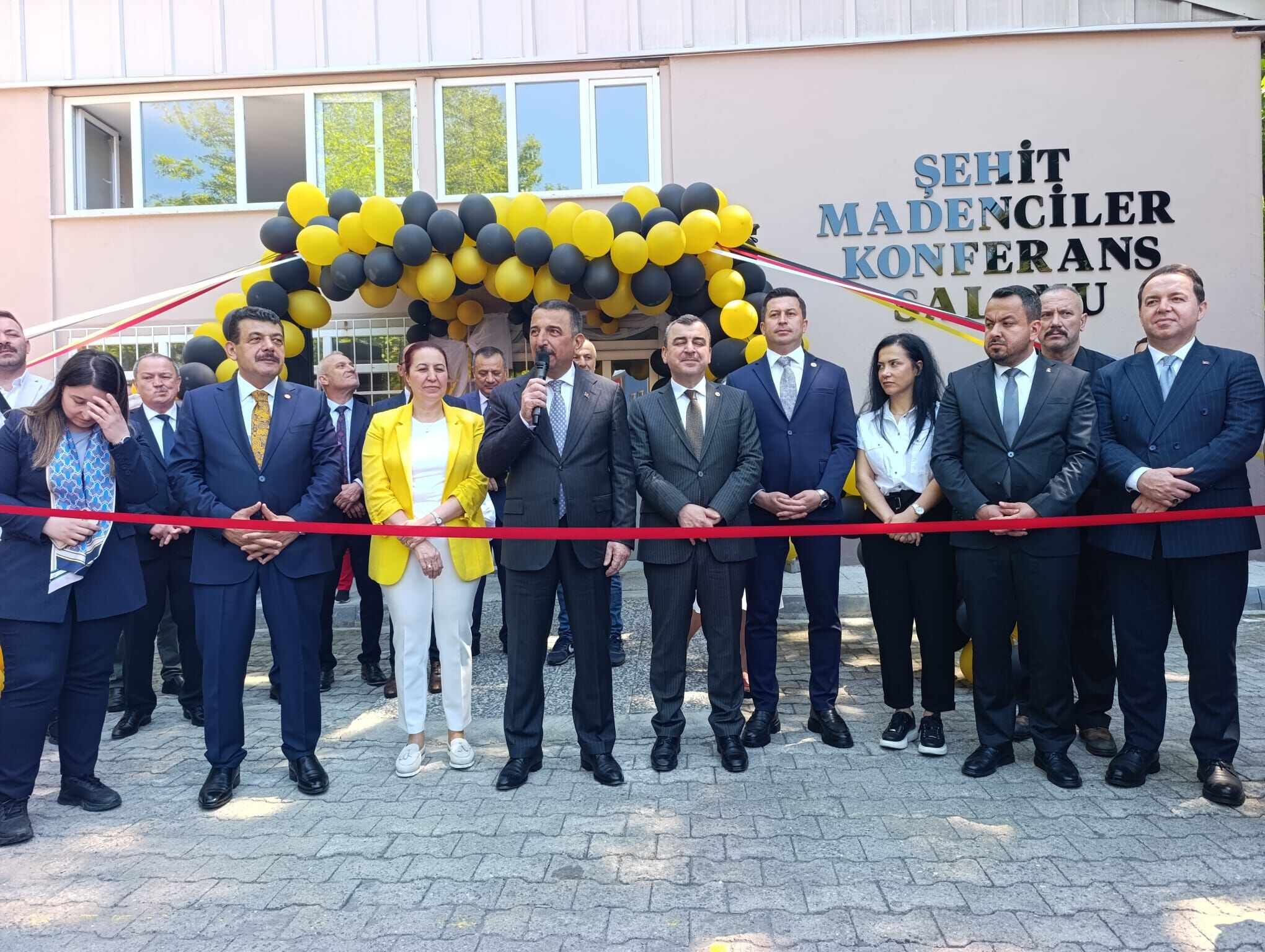 Kilimli'de Şehit Madencilerin Adını Yaşatacak Eser Hizmete Açıldı