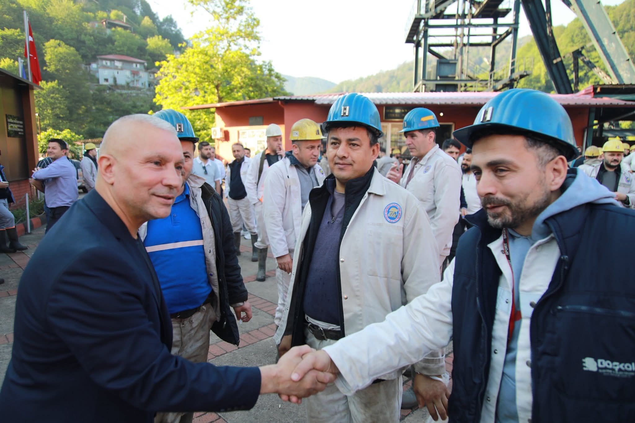 Madencinin Gönlünde Yer Edinmek En Büyük Kazanım Imza Gazetesi (2)