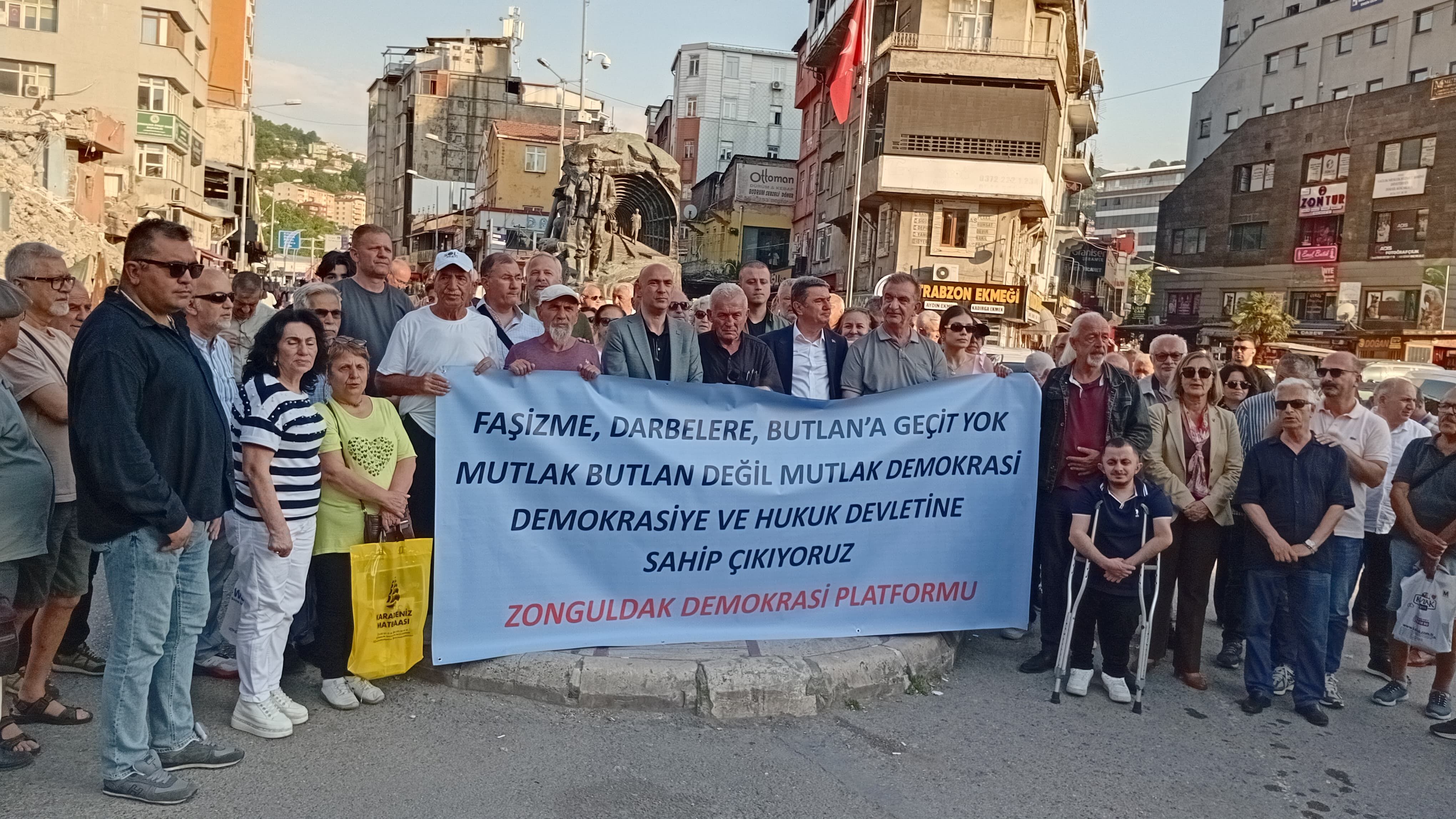 Mutlak Butlan Değil, Mutlak Demokrasi” İmza Gazetesi (33)