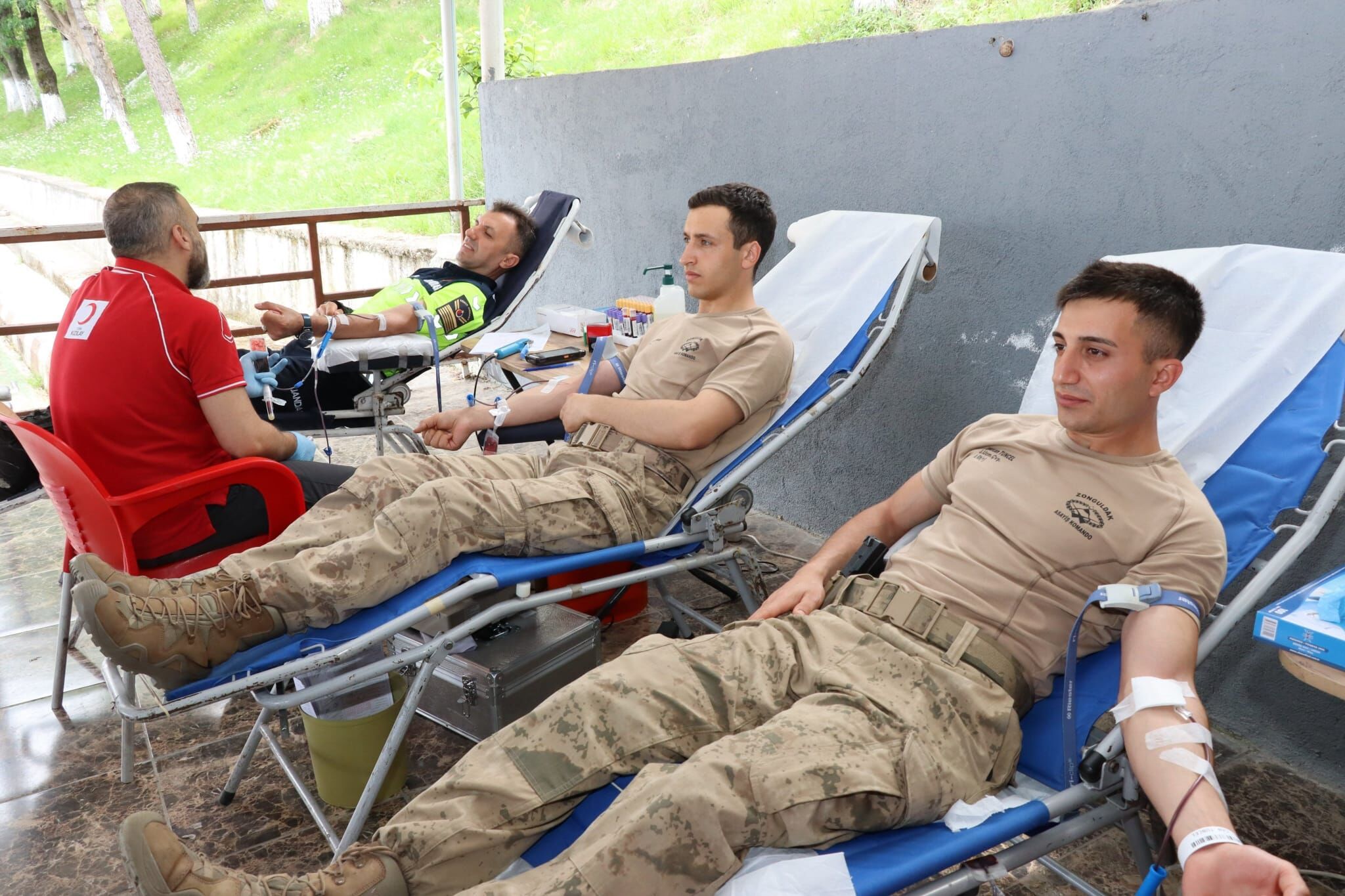 Zonguldak İl Jandarma Komutanlığından Kan Bağışı Kampanyası Imza Gazetesi (1)