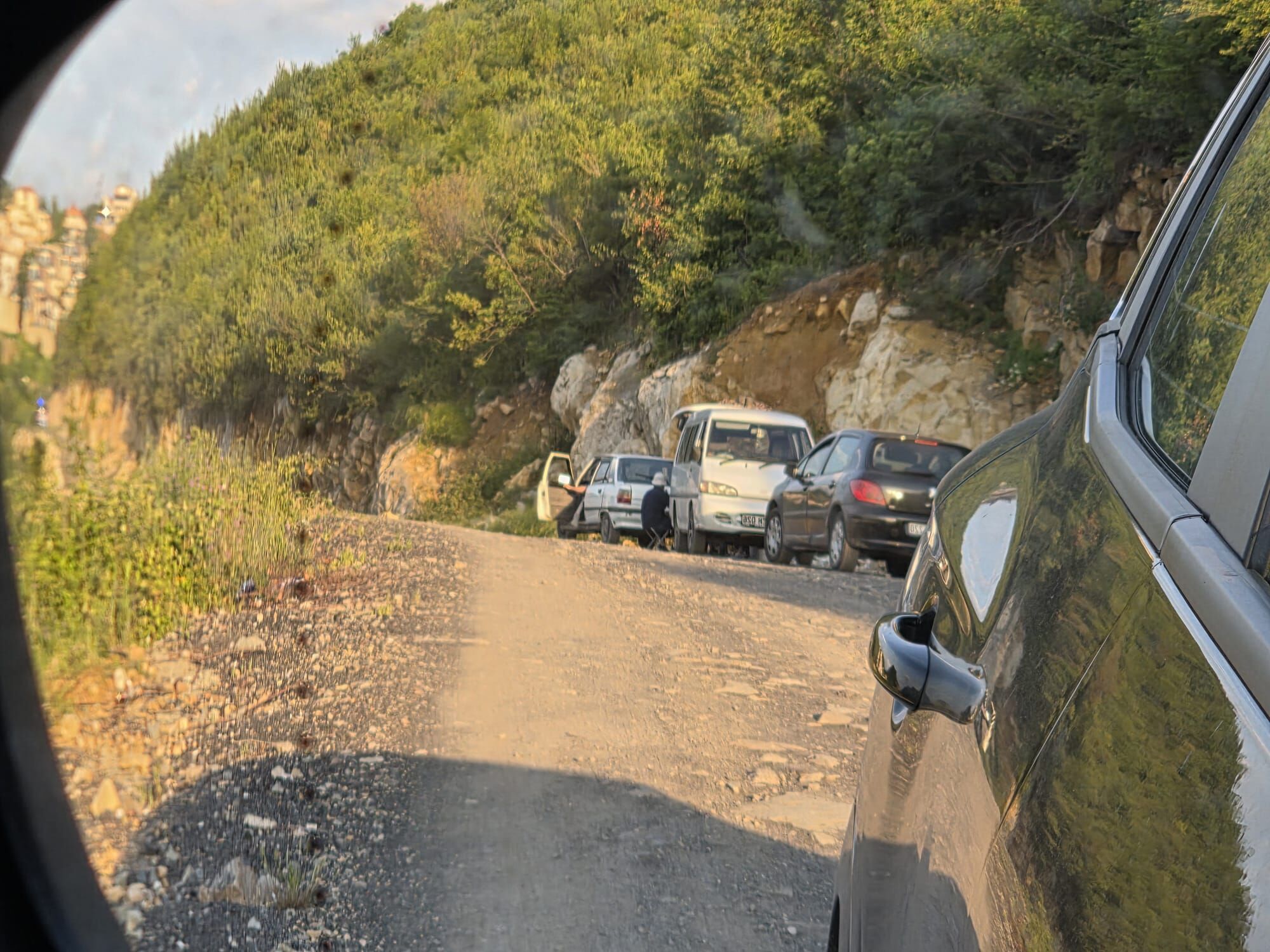 Zonguldak'ın İlçesinde Açık Hava Meyhanesi Açıldı! Imza Gazetesi