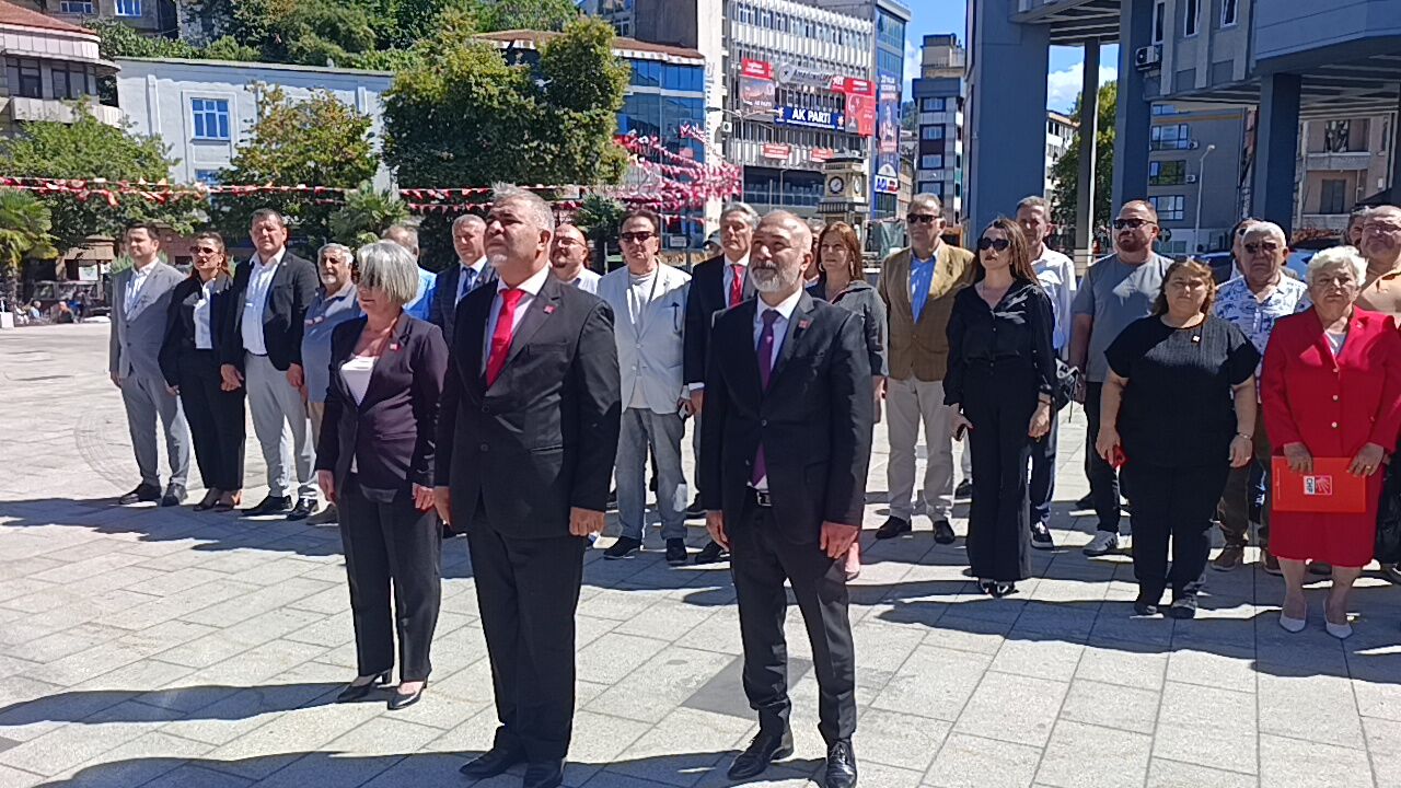 Cumhuriyet Halk Partisi 103 Yaşında Zonguldak’ta Kuruluş Yıl Dönümü Coşkusu İmza Gazetesi̇ (2)