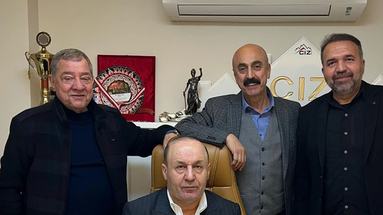 Zahir Cız Kimdir 2